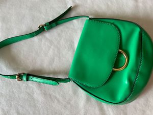 Green Ring Detail Shoulder Bag