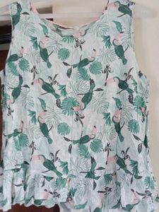 Tropical Print Sleeveless Top