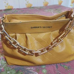 Sling Bag With Beutiful Chain Design 💛💛
