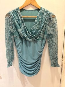 Beautiful Lace Detail Ruched Top