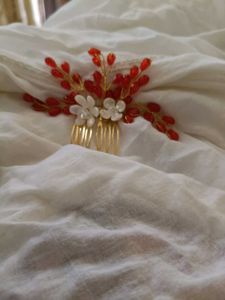 Red & White Beaded Hair Comb