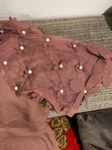 peach fabcy top