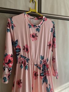 beautiful pink Floral Print Maxi Dress With Pocket