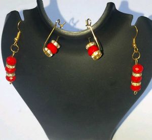 Eyerring Gold Stone,Red Rhinestone buy one get fre