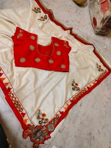 beutiful saree with blouse 💖