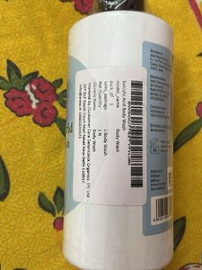 Arata Body Wash