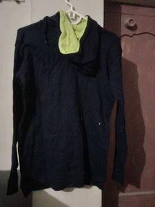 5 hoodies and sweatshirt Bundle
