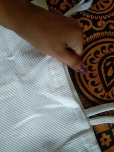 Black And White Camisoles For Inner Wear