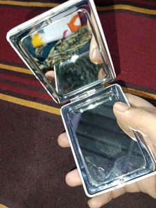 Little Pocket Mirror 🪞