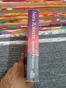 Nora Roberts: Summer Pleasures