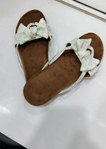 Cute Bow Flip Flops