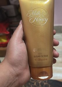Oriflame Milk &amp; Honey Scrub