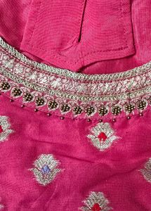 Elegant Pink Embroidered kurta