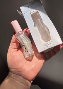 Gisou Honey Infused Lip Oil :- Coconut Frost
