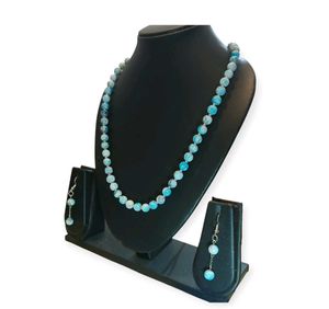 BLUE FIRE TREATED ACRYLIC BEADS NECKLACE
