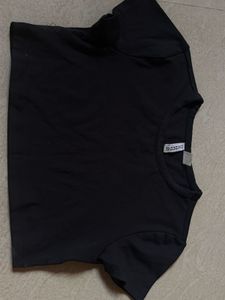 Black H&amp;M T-Shirt