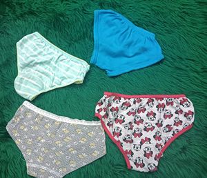 4 panty Set