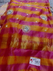 Pink &amp; Orange Checked Saree