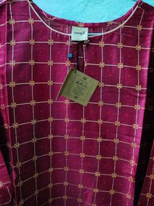Maroon Kurti