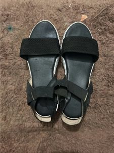 Zapatoz Heeled Shoes