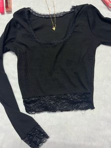 Lace Trim Long Sleeve Top