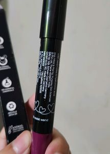 Plum Twist &amp; Go Airbrushed Finish Matte Crayon Lip