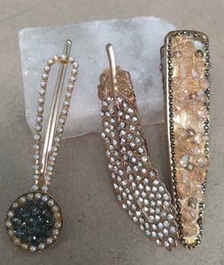 COMBO OF BEAUTIFUL HAIR ACCESSORIES