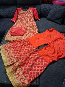 Red Embroidered Kurta Set 36 size