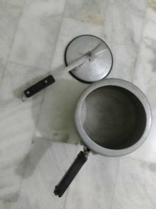 Heavy Aluminium Pressure Cooker