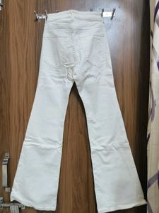 H&amp;M off White Flared Jeans