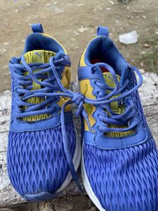 Puma Sneakers