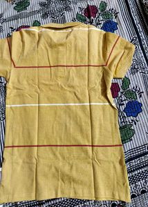 Brand New Boys T-shirt By Roadster
