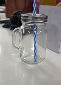 Mason Jar Water Sipperwith Lid and Straw