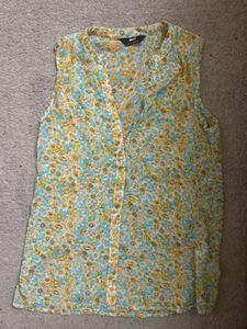 Floral sheer Top