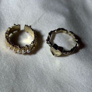 Beautiful Anti- Tarnish Set Of Rings . ✨