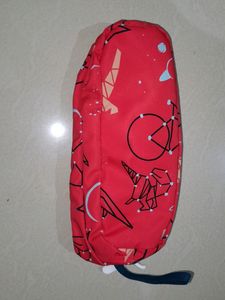 📍Price Down Pouch for Makeup/Stationary (Red)