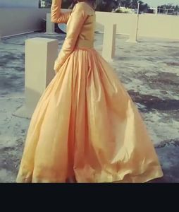 Elegant Ethnic Gown With Hip Belt