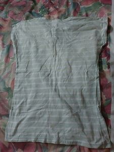 Normal T Shirt Used On Jeans