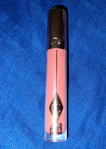 Charlotte Tillbury Airbrush Flawless Lipstick
