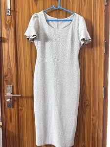 Elegant Grey Midi Dress