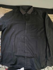 Men's Black Long Sleeve Shirt