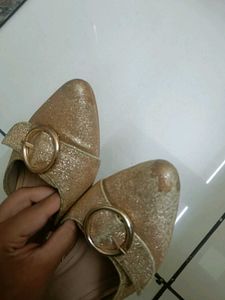 Metro Golden Kitten Heels