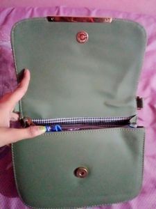 Combo Of 2 Women Sling Bag. 🛍️