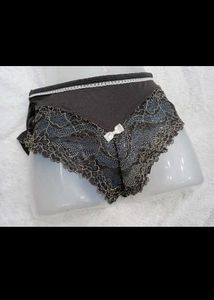 4 Items