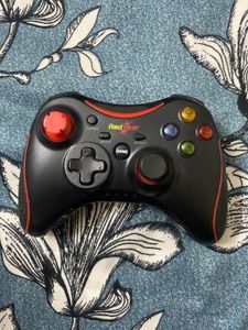 Redgear Pro Wireless Gamepad with 2.4GHz