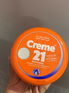 Creme 21 Moisturiser
