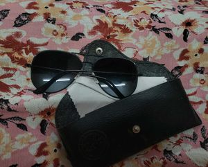 Ray-Ban Aviator Sunglasses