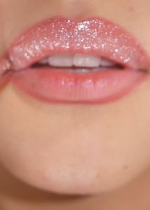 OULAC Crystal Shine Gloss international brand