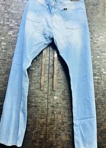 Men Casual Fit Jeans