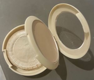 ME-ON High Cover Compact